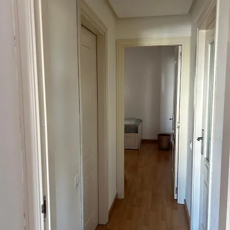 Family Apartment, Apartamento